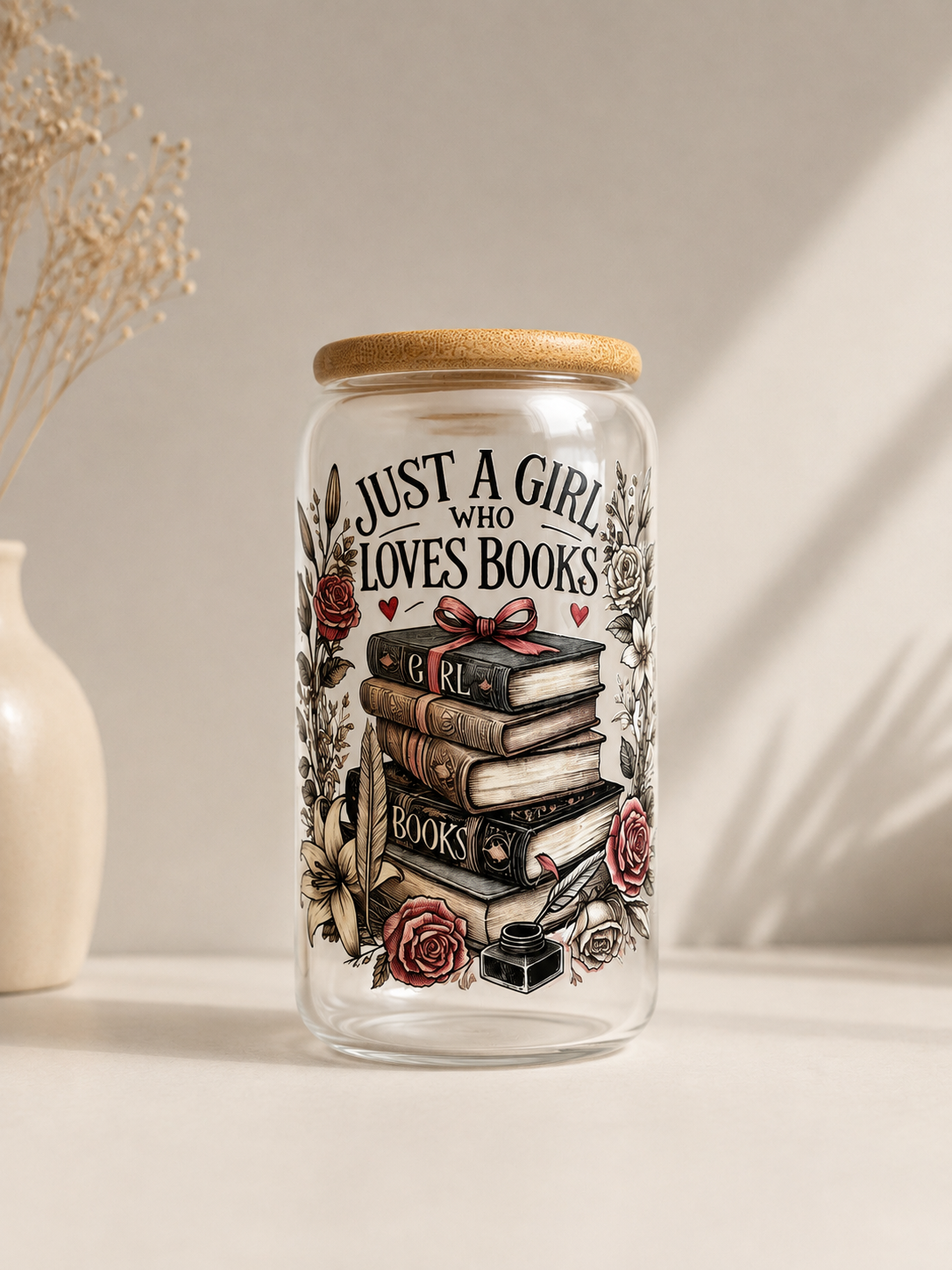Just A Girl Who Loves Books – Trinkglas mit Bambusdeckel